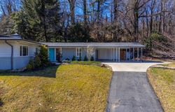 240 N Country Club Dr, Cullowhee, NC 28723