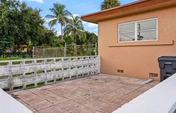4475 Kirk Rd, Lake Worth, FL 33461
