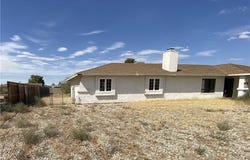 22764 Powhatan Road, Apple Valley, CA 92308