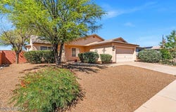 10009 E Moonstruck Way, Tucson, AZ 85747