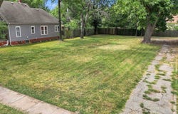 233 N Estelle Ave, Wichita, KS 67214