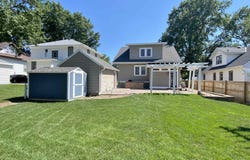 715 1st St SE, LeMars, IA 51031