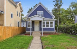 2533 Cedar Avenue S, Minneapolis, MN 55404