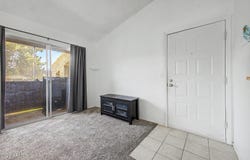 461 W HOLMES Avenue, Mesa, AZ 85210