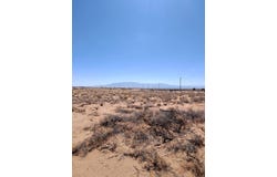 1002 SW 38 Street, Rio Rancho, NM 87124