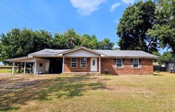 100 Ce Brawner Rd, Wynne, AR 72396