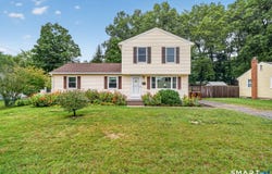 10 Roosevelt Boulevard, Enfield, CT 06082