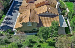 4945 Santo Drive, Oak Park, CA 91377