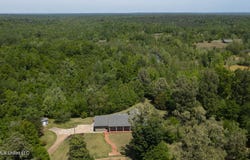 1815 Old Benton Road, Yazoo City, MS 39194