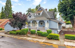 501 E 9TH St, TheDalles, OR 97058