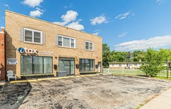 552 E Northwest Highway, Palatine, IL 60074