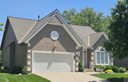 19909 W 99th St, Lenexa, KS 66220