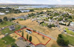 131 Place, Burbank, WA 99323