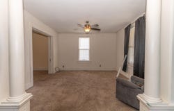 334 E Rollins St, Moberly, MO 65270