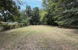 124 E Crockett, DeKalb, TX 75559
