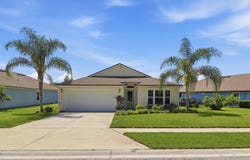 216 Lost Lake Dr, St Augustine, FL 32086