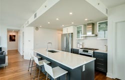300 Bowie St, Austin, TX 78703