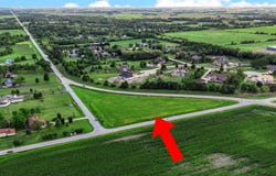 9600 W Steger Road, Frankfort, IL 60423