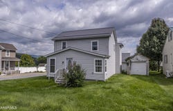 1306 Liberty Street, Saxton, PA 16678
