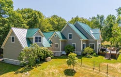 1 Benjamin Drive, Hallowell, ME 04347