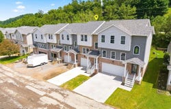 986 Ashton Place, Morgantown, WV 26508