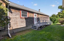 63 Hemlock St, Fall River, MA 02720