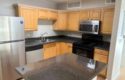 360 LAKEPOINTE Drive, ALTAMONTE SPRINGS, FL 32701