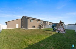 4024 S Sparta Ave, Sioux Falls, SD 57110-4540