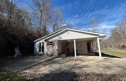 5287 State Highway 2, Olive Hill, KY 41164