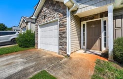 231 Alton Circle, Villa Rica, GA 30180