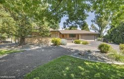 274 Beverly Way, Gardnerville, NV 89460