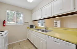 1412 OAK Place, APOPKA, FL 32712
