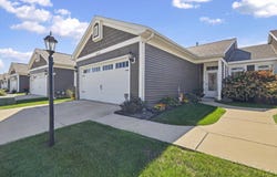 3013 E Stillwater Landing, Urbana, IL 61802