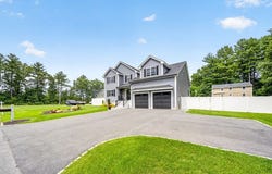 2 Sequoia Street, Billerica, MA 01821