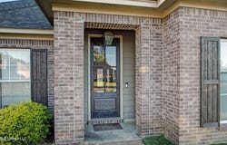 104 Merrimac Way, Canton, MS 39046