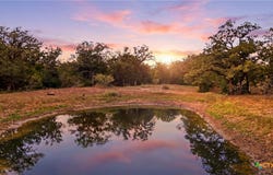 1184 County Road 482, Gonzales, TX 78629