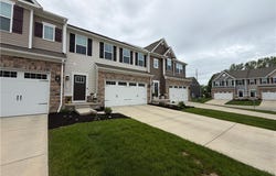 1528 Spruce Hill Drive, Stow, OH 44224
