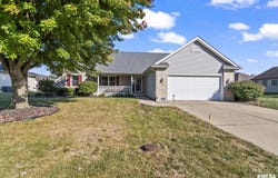 770 TIMBER EDGE Drive, Sherman, IL 62684
