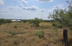 736 Chula Vista Rd., Eagle Pass, TX 78852