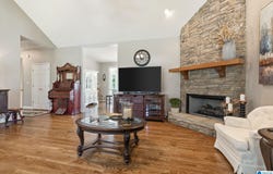 437 MAGNOLIA CIRCLE, WARRIOR, AL 35180