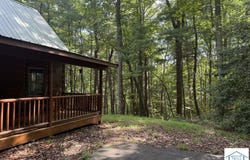 54 Reserve Ln, Stuart, VA 24171