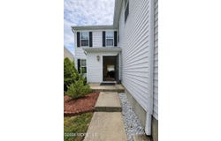 12 Durham Drive, Columbus, NJ 08022