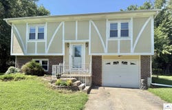2802 Meadow Wood Drive, Sedalia, MO 65301