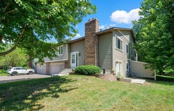 13986 Herald Way, Apple Valley, MN 55124