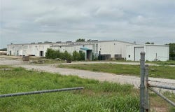 22489 E 1078 Road, Clinton, OK 73601