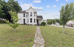 505 E Center Street, Mt Vernon, MO 65712