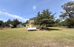 38879 231st St, Woonsocket, SD 57385