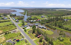 1556 Farrow Fork Road, Engelhard, NC 27824