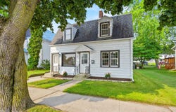 321 MILL Street, ALGOMA, WI 54201