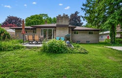 53284 Wolf Drive, Utica, MI 48316